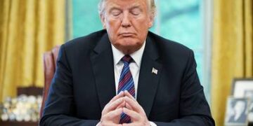 Campaña de Trump retira demanda en Michigan