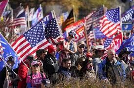 Miles de simpatizantes de Trump protestan en Washington por fraude electoral