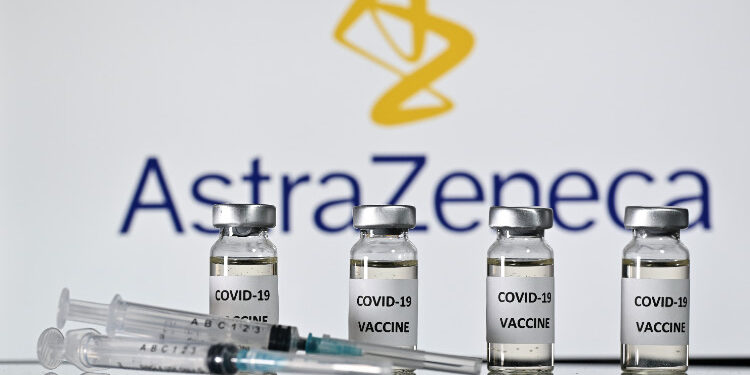 OMS celebra noticias sobre efectividad de vacuna contra COVID-19 de AstraZeneca