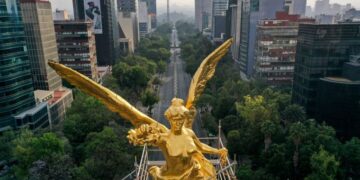 Fitch Ratings ratifica calificación de México que se mantiene en BBB