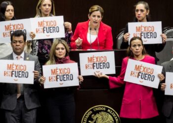 AMLO agradece a los senadores por aprobar la eliminación del fuero presidencial