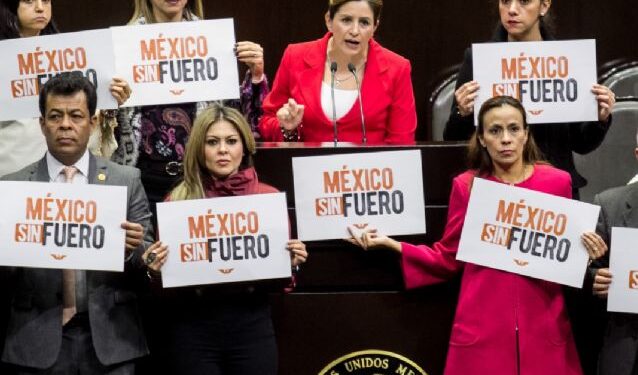AMLO agradece a los senadores por aprobar la eliminación del fuero presidencial