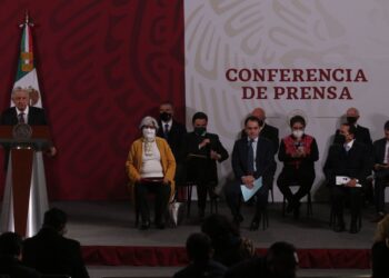 Que Videgaray muestre disposición para declarar: AMLO