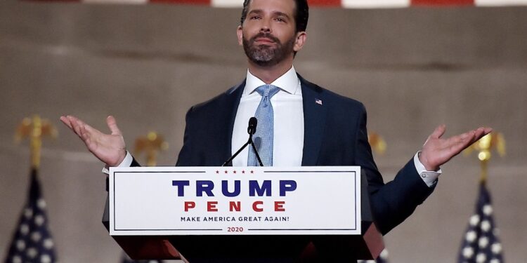 Donald Trump Jr. es positivo a Covid-19