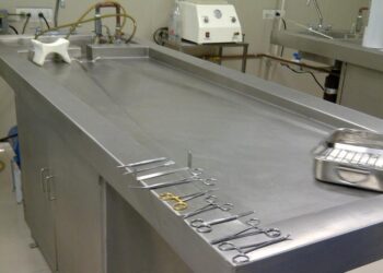 Lo habían dado por muerto, pero “resucita” en la morgue