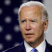 Biden se concentra en Covid y Trump en darle vuelta a elección