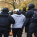 Más de mil policías hacen cateos en Berlín y arrestan a dos por robo de joyas en Dresde