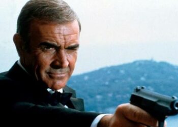 Subastan pistola de ‘James Bond’ utilizada por Sean Connery