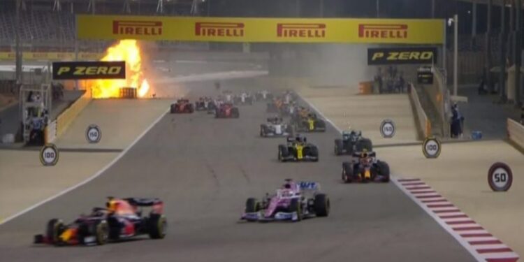 Romain Grosjean sufre espeluznante accidente en el GP de Bahrein