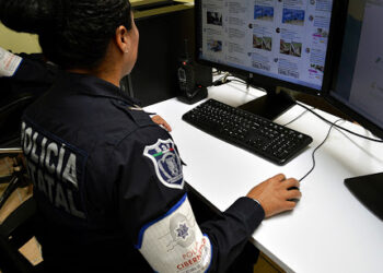 Policía Cibernética trabajará con escuelas creando grupo de WhatsApp