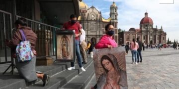 Iglesia Católica hace llamado ‘urgente’ a quedarse en casa por COVID-19