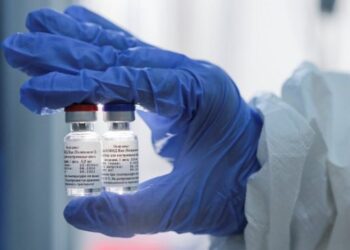 Primeras vacunas COVID-19 podrán aplicarse horas después de su aprobación en EEUU: autoridades