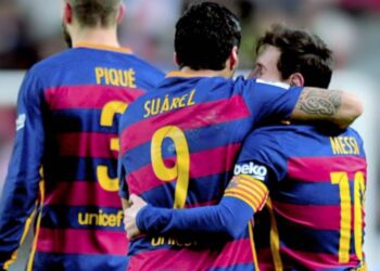 Barcelona derrota al líder del fútbol de España