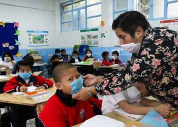 COVID-19 será considerado riesgo de trabajo para maestros en México: SEP