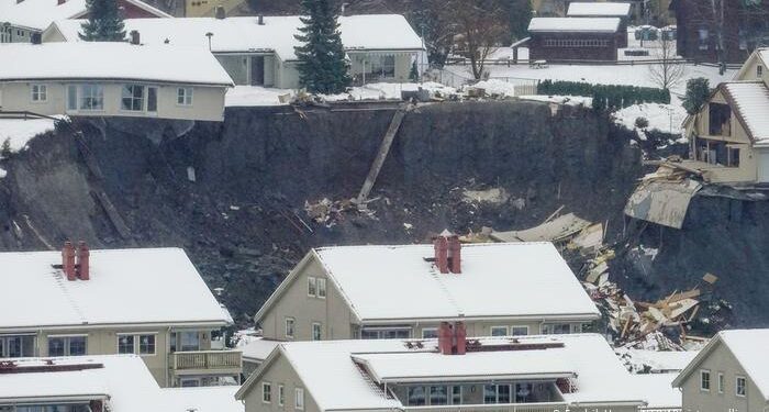 21 desaparecidos y 10 heridos por deslizamiento de tierra en Noruega