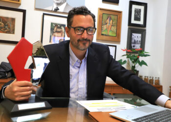 Ayuntamiento recibe premio a mejores premios locales