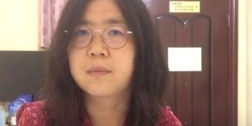 Condenan a cuatro años de prisión a periodista de Wuhan que cubrió confinamiento