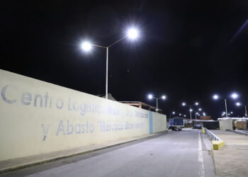Nueva iluminación en “Mercado Bicentenario”