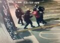 Estudiante grave por recibir descargas eléctricas de policías en Toluca