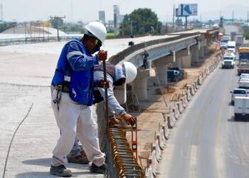 Ampliación de puente PEMEX registra avance del 83 %