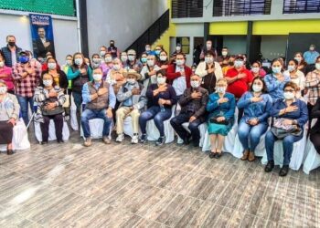 Octavio Pedroza recibe apoyo de panistas de la Zona Media