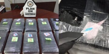 Encuentran 10 paquetes con cocaína en baños del AICM
