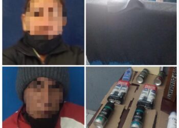 Detenidos por robar artículos en Aurrera Reforma