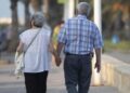 Crisis de COVID-19 presionará más la financiación de pensiones, advierte la OCDE