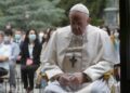 Papa Francisco cancela oficiar la misa de fin de año por malestares