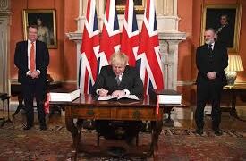 Unión Europea y Reino Unido rubrican los términos de su futura relación posbrexit