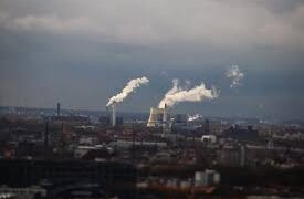 Emisiones alcanzan nuevo récord, el mundo se encamina a un aumento de temperatura: ONU
