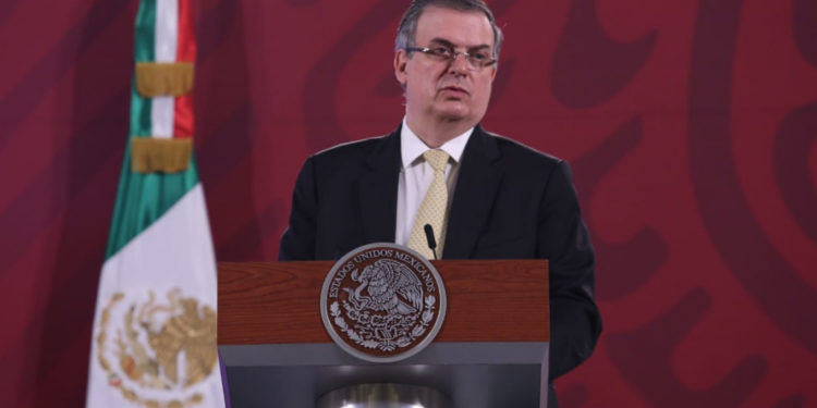Inminente la aprobación de vacuna AstraZeneca en México: Ebrard