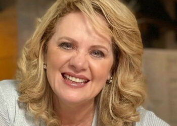 Érika Buenfil se cambia a Tv Azteca