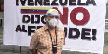 Venezolanos votan en consulta popular para rechazar los pasados comicios parlamentarios