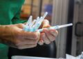 Vacunas y pruebas COVID-19 estarán exentas de IVA en Europa