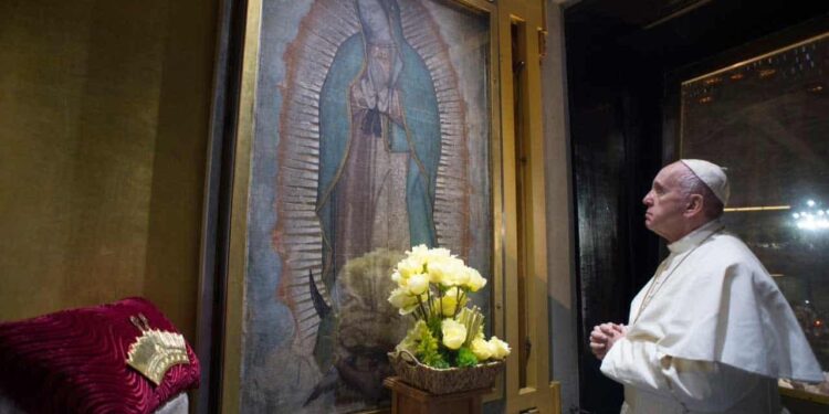 Papa Francisco celebra misa en honor a la Virgen de Guadalupe