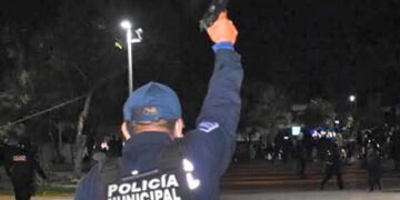 Detienen a 11 policías de Cancún involucrados en represión de manifestación