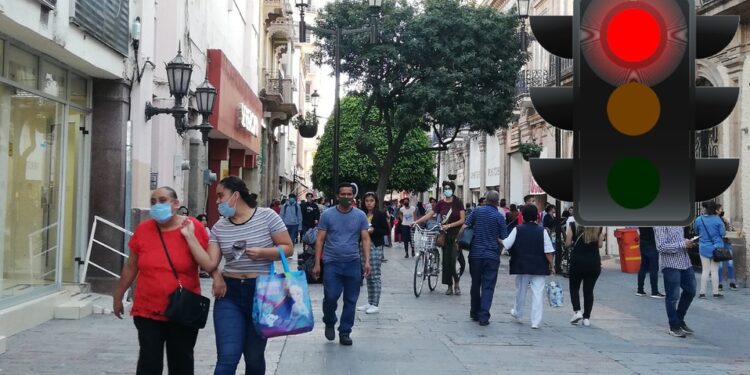 Guanajuato adelanta semáforo rojo a partir de Navidad