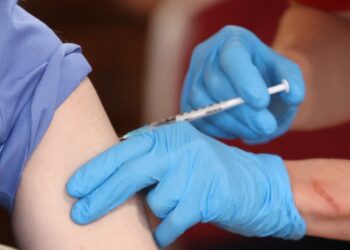 Datos de Pfizer-BioNTeh y Moderna para vacunas COVID-19 son muy robustos