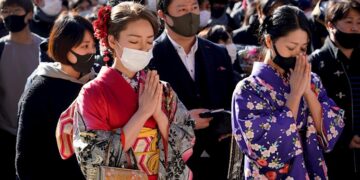 Japón decidirá el jueves declaración de nuevo estado de emergencia por coronavirus