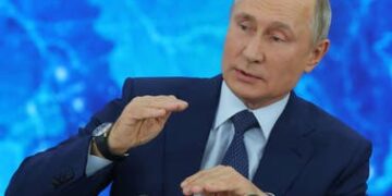 Rusia creará versión “light” de vacuna Sputnik V