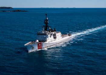 Desaparece barco con 20 personas en las Bahamas