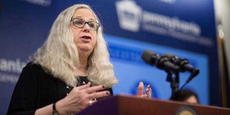 iden nomina a Rachel Levine, mujer transgénero para Subsecretaría de Salud