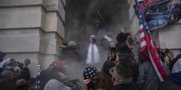 FBI alerta sobre protestas armadas durante investidura de Biden
