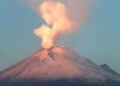 Volcán Popocatépetl registra explosión menor con contenido bajo de ceniza
