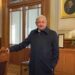 AMLO mantiene cuadro leve de síntomas de COVID-19, informa la Secretaría de Salud