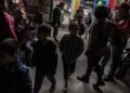 Corte de EU da luz verde a expulsión de niños migrantes no acompañados