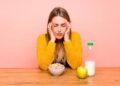 Los alimentos que empeoran o mejoran la migraña