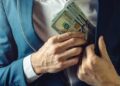 Cómo ser rico sin importar tu sueldo, según un millonario