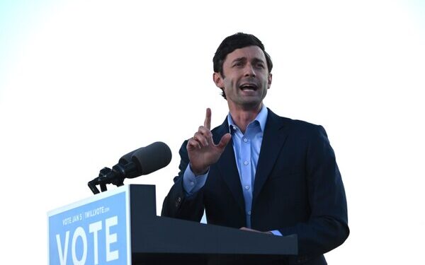 El demócrata Ossoff reivindica victoria en elección del Senado de Georgia